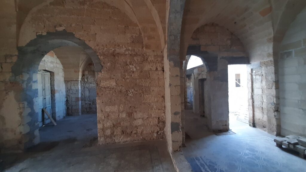 Veglie – Immobile con tetto a volta da completare image 3