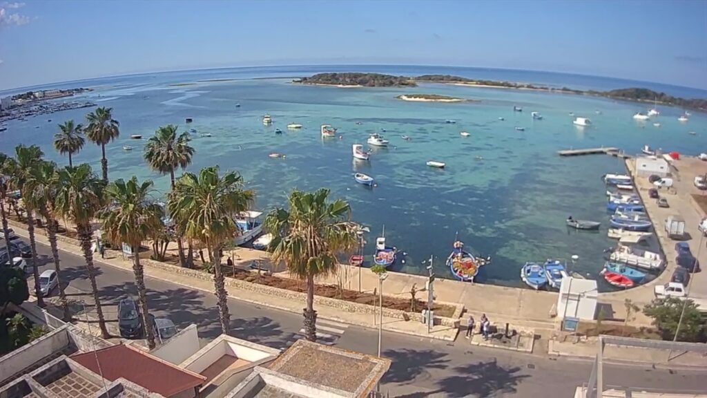 Porto Cesareo – Fabbricato con splendida vista mare image 1