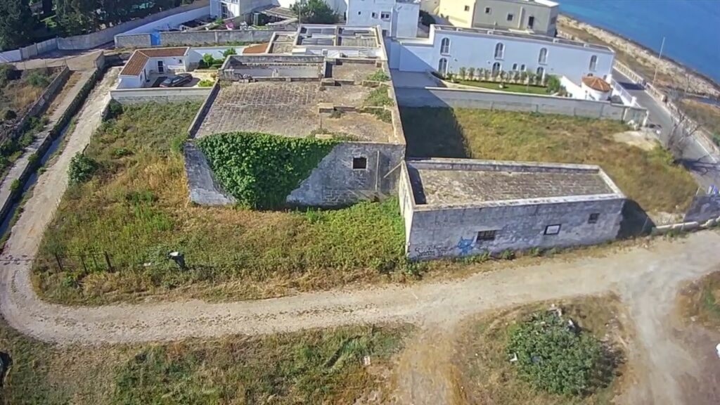 Porto Cesareo – Fabbricato fronte mare image 1